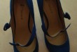Продам недорого новые, синие, замшевые женские туфли. Размер 38 Длина