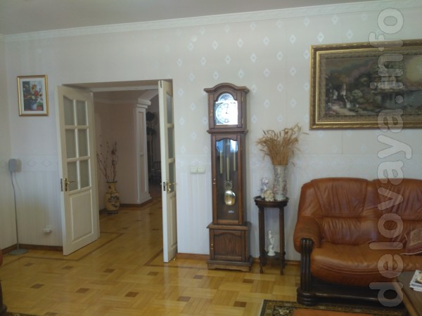 Продается пятикомнатная квартира в элитном жилом доме
МЖК 'Мрия ' 7.
