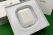 Наушники Apple AirPods 2 в беспроводном зарядном футляре полностью из фото № 1