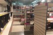 Продажа торгового оборудования (обувь,одежда, хоз. товары) на 350 кв. фото № 1