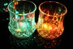 Светящиеся стаканы, настоящее произведение искусств, с помощью которо фото № 1