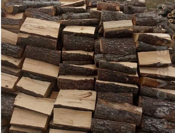 Замовити дрова будь-якої породи, а також колоті або неколоті. Можна н